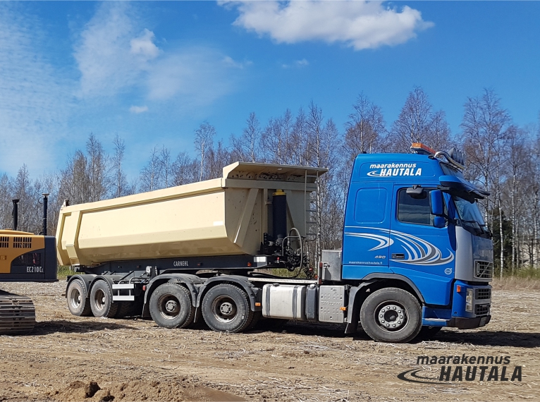Volvo-FH12.jpg